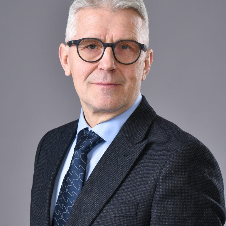 Risto Päkkilä