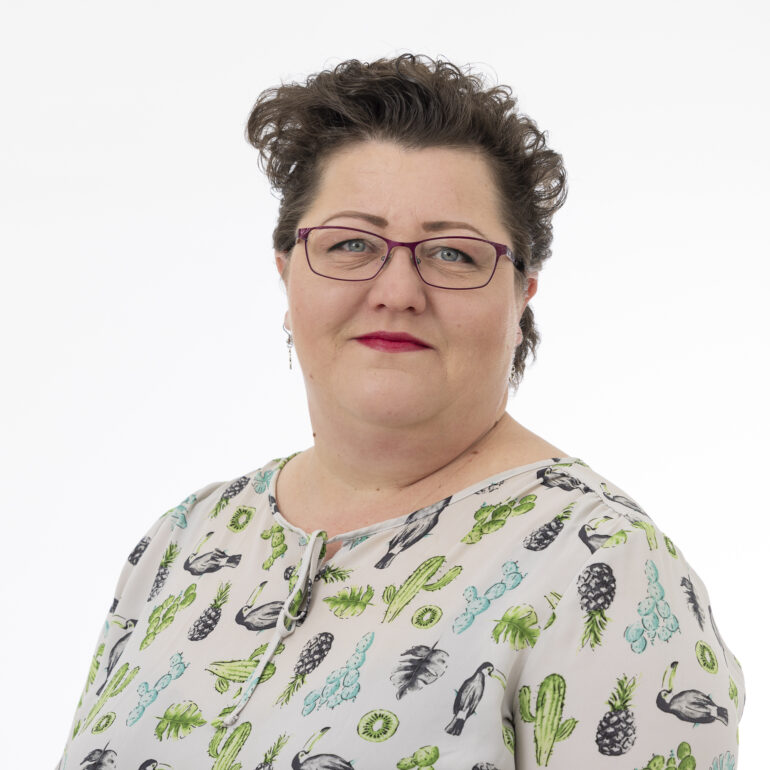 Liisa Varjola