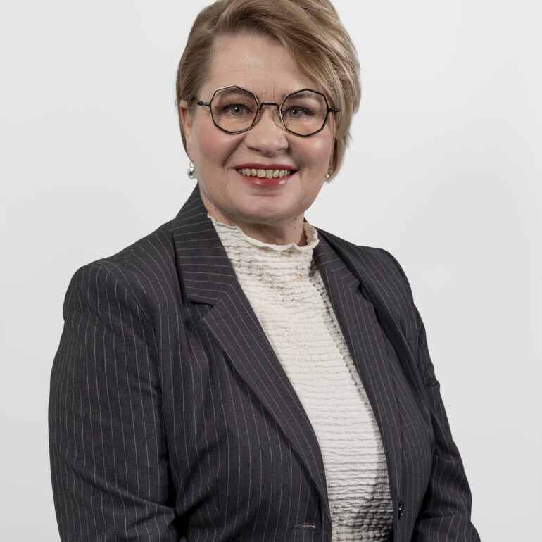 Tiina Nousiainen
