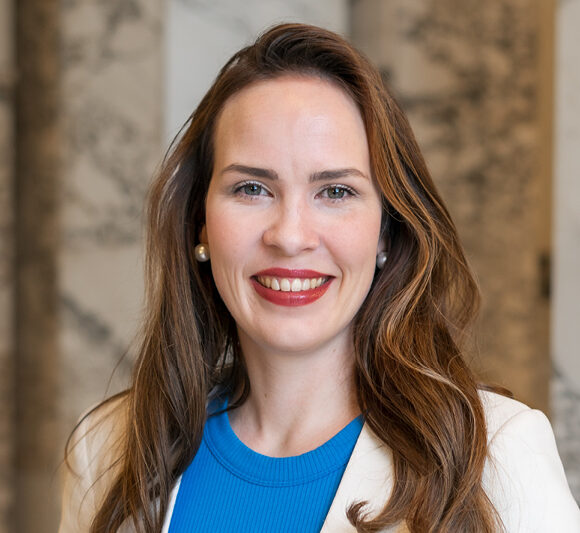 Varapuheenjohtaja Hilkka Kemppi: Kauman esitys on otettava vakvasti - kokoomuksen on syytä kuunnella