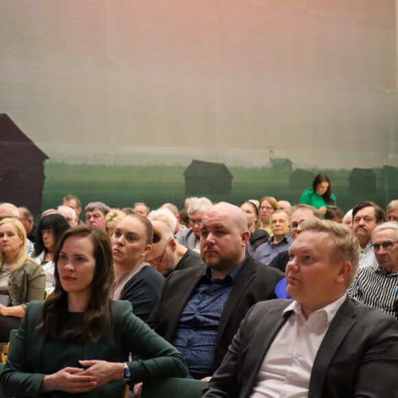 Keskustan Etelä-Pohjanmaan piiri teki valinnat Etelä-Pohjanmaan ja Pohjanmaan hyvinvointialueen luottamustehtäviin