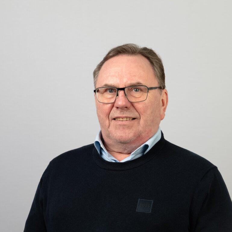 Aimo Manelius