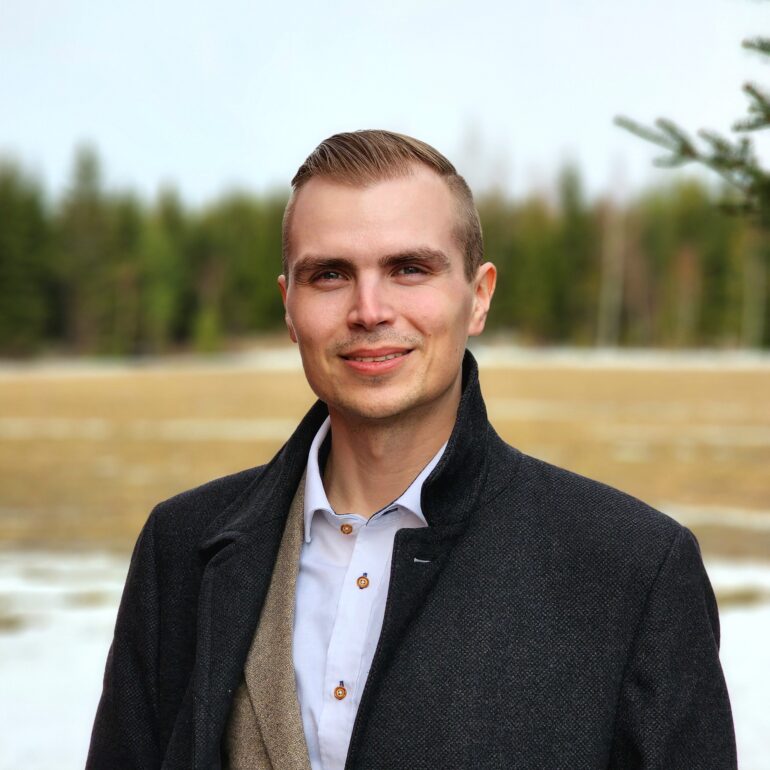 Antti Waris