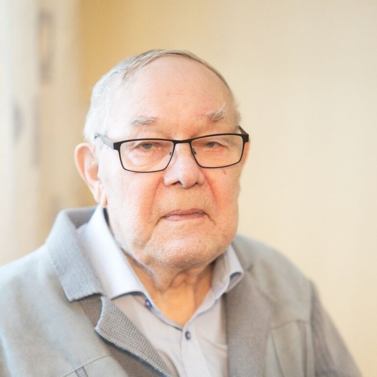 Tauno Mäkelä