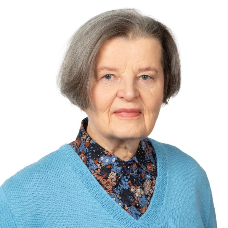 Aino Löytty