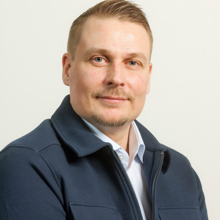 Jari Toroi