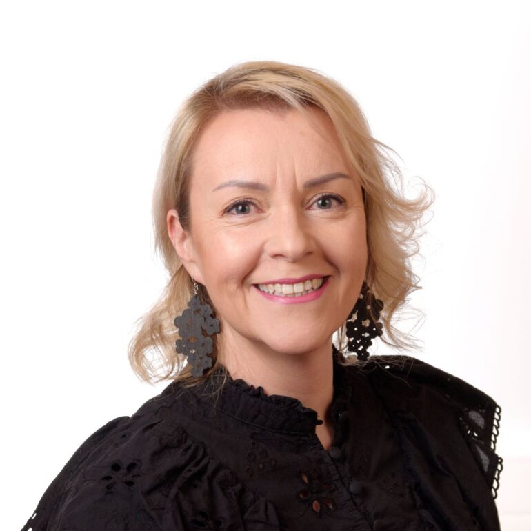 Mira Konola
