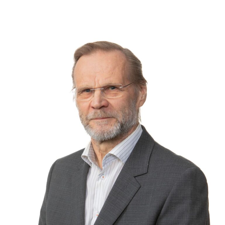 Ari Karvo