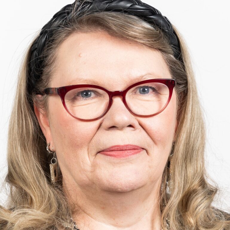 Kaija Aro