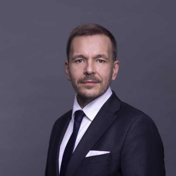 Puoluesihteeri Antti Siika-aho: Kokoomuksen ja SDP:n johdolla Suomelle käy aina huonosti