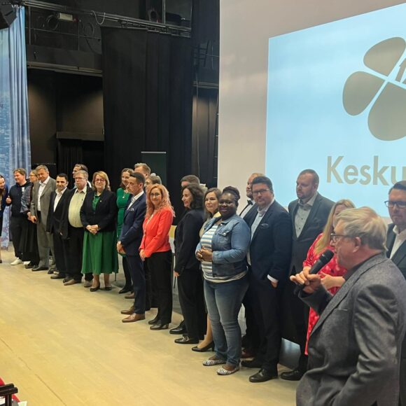 Keskustan Uudenmaan piiri nimesi historiallisen määrän eduskuntavaaliehdokkaita